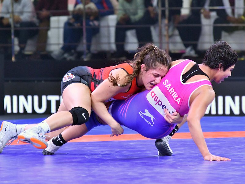 Tiigers of Mumbai Dangals lead 3-2 against Punjab Royals in a close clash in the Pro Wrestling League (PWL) 2026 at the Noida Indoor Stadium in Noida on Tuesday. Photo credit: PWL 2026 