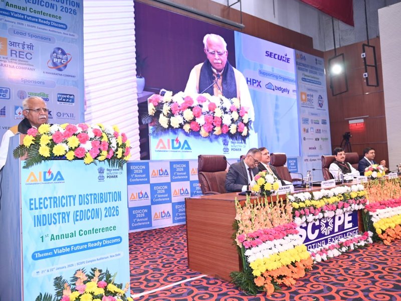 Discoms need to be financially strong for improved services: Power Minister