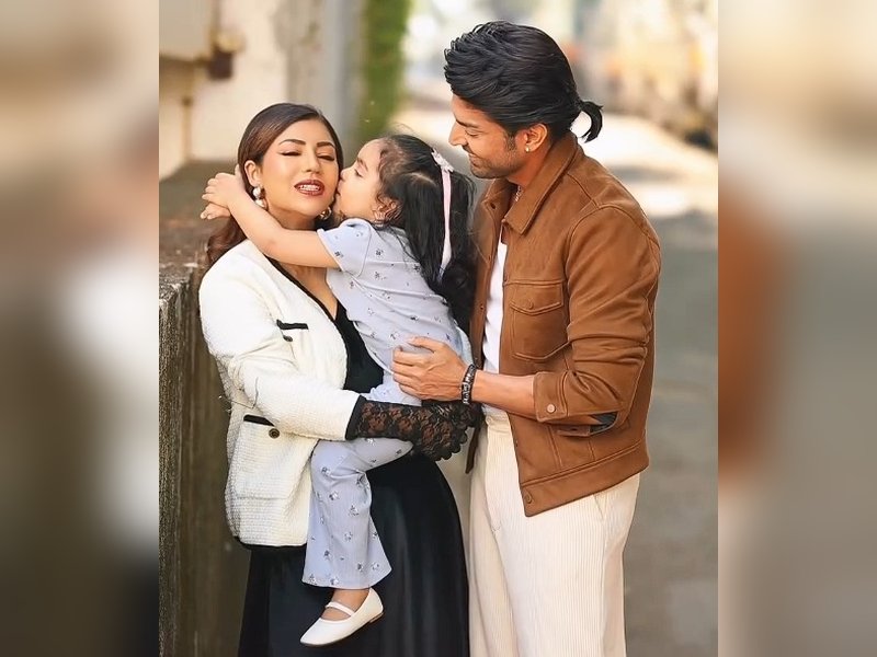 Debinna Bonnerjee emphasises on teaching kids by ‘letting them watch’ & observe 