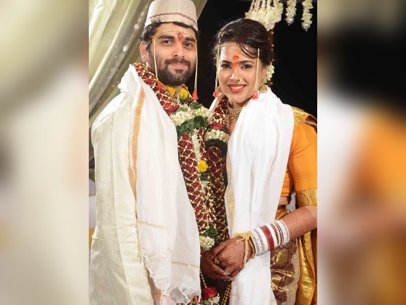 Sameera Reddy celebrates 12 years of marital bliss by sharing her wedding pics