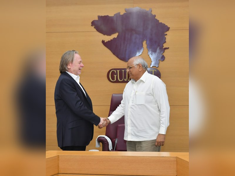 ऑस्ट्रेलिया के हाईकमिश्नर फिलिप ग्रीन की सीएम भूपेंद्र पटेल से मुलाकात, ओलंपिक पर चर्चा