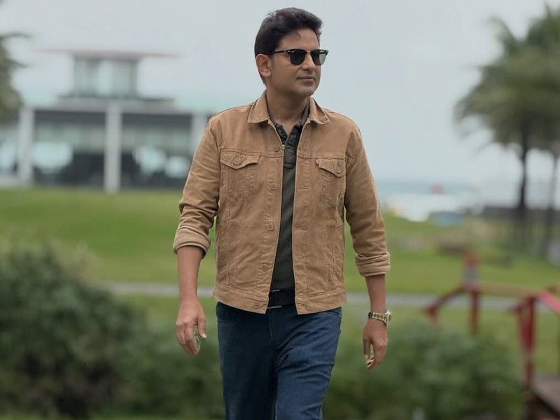Manoj Muntashir says India is a country with the Khans as biggest superstars, disagrees with AR Rahman's ‘communal' remarks