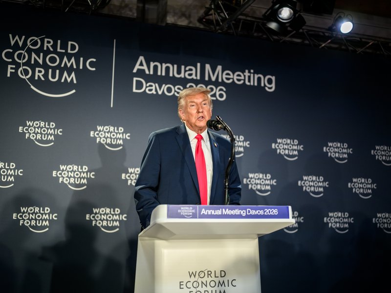 Trump praises Egypt, claims Gaza calm, warns Iran at Davos event
