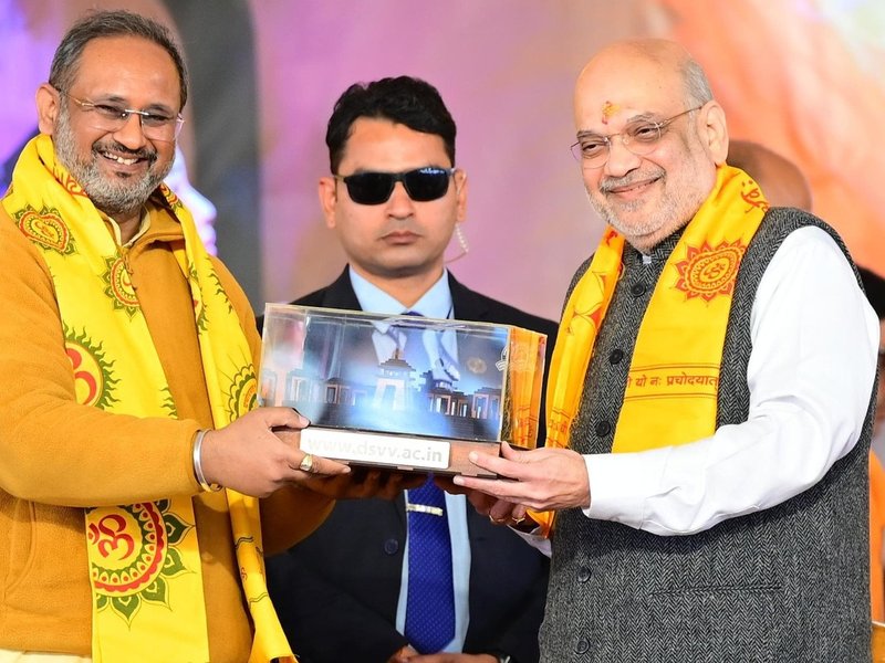 HM Amit Shah to launch cuisine popularisation scheme in Lucknow on Jan 24 (Photo: X of Pushkar Singh Dhami)