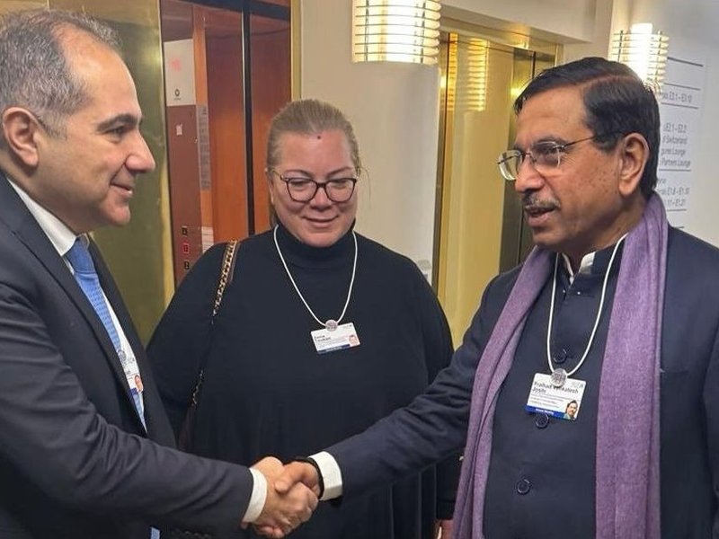 India pitches up to $350 billion clean energy opportunity to global investors at Davos