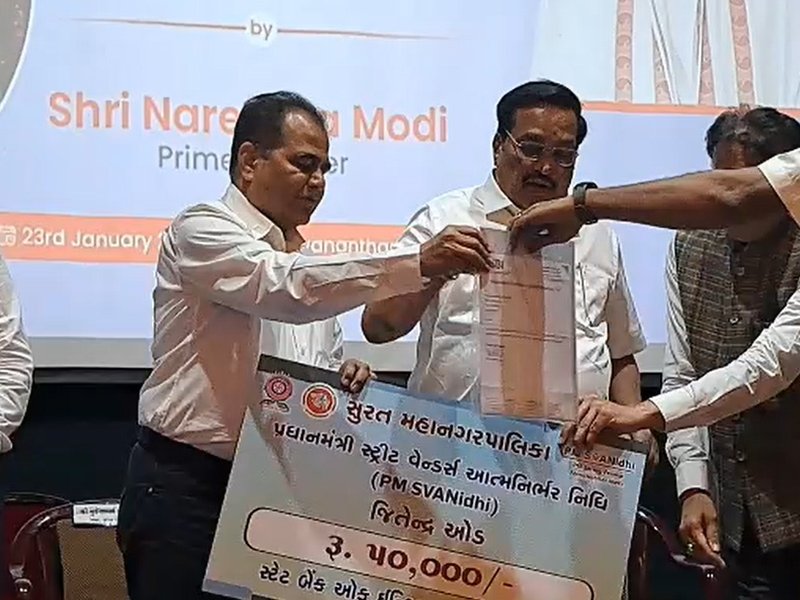 गुजरात: पीएम स्वनिधि योजना ने बदली तस्वीर, लाखों वैंडर्स की आर्थिक स्थित मजबूत करने में सहायक