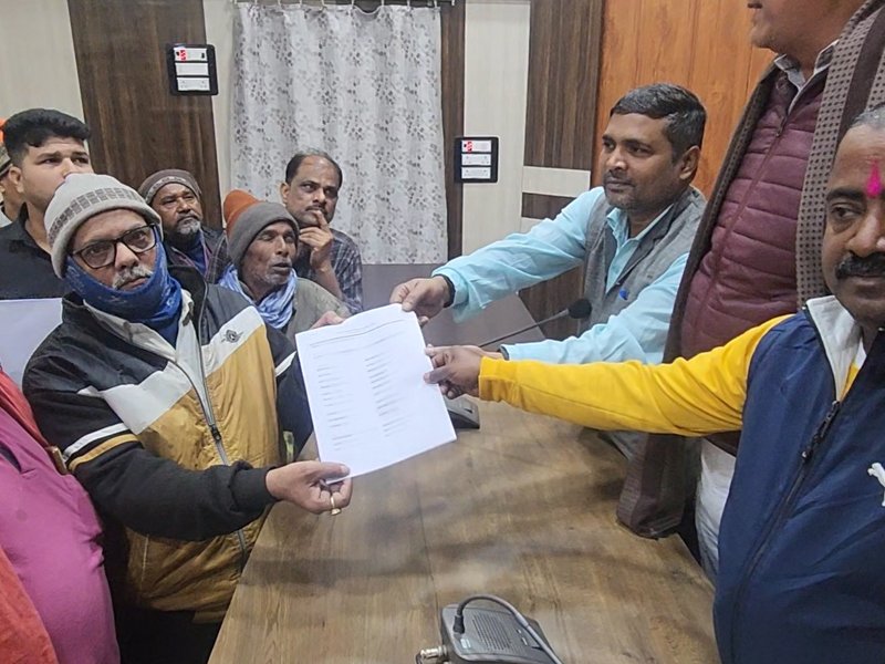 पीएम स्वनिधि योजना से भागलपुर के लाभार्थी हो रहे आर्थिक रूप से सशक्‍त, पीएम मोदी का जताया आभार