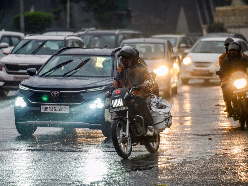  एनसीआर में बारिश से बड़ी राहत, प्रदूषण में उल्लेखनीय गिरावट; कई इलाके ऑरेंज और येलो जोन में पहुंचे 