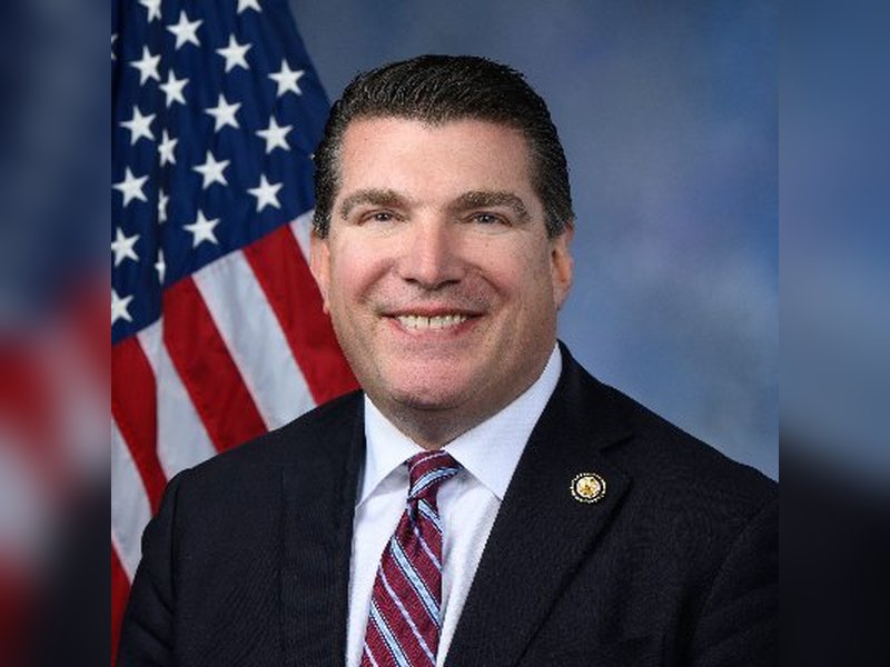 US Congressmen roll out bipartisan quantum hubs bill