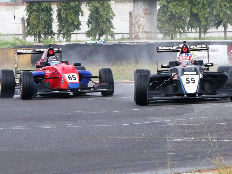 National Car Racing C'ship: Ishaan Madesh, Sai Shiva Sankaran emerge champions (Credit: FMSCI)