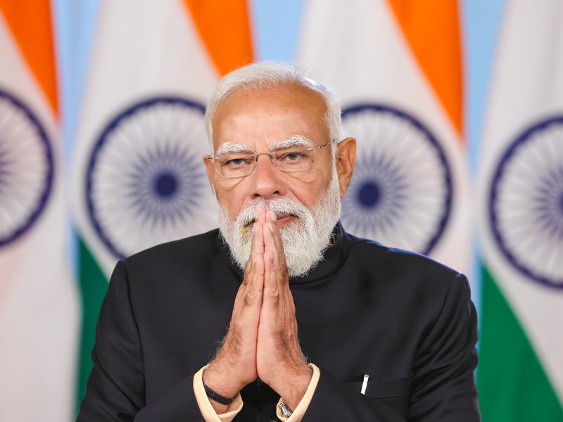 PM Modi condoles demise of journalist Mark Tully (Photo: IANS)