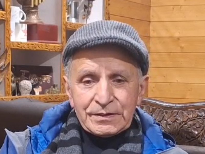 Kashmiri linguist Prof Shafi Shauq conferred with Padma Shri award (Photo: IANS)