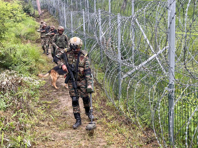 Pakistani intruder shot dead by BSF along International Border in J&K’s Samba