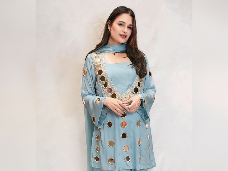 'द 50' में युविका चौधरी का आत्मविश्वास भरा आगाज, बोलीं-मैं प्रिंस की परछाई नहीं, अपनी पहचान के साथ उतरूंगी