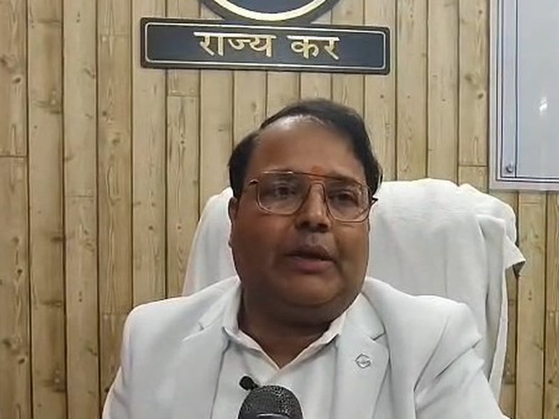 Was 'disturbed' by Swami Avimukteshwaranand's remarks: Ayodhya official resigns backing CM Yogi 