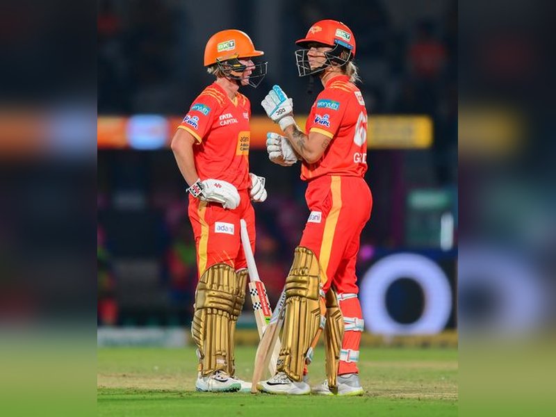 Beth Mooney's fifty and Tanuja Kanwar's late blitz lift Gujarat Giants to 174/9 against Delhi Capitals in Match 17 of the Women's Premier League (WPL) 2026 at the Kotambi Stadium in Vadodara on Tuesday. Photo credit: IANS