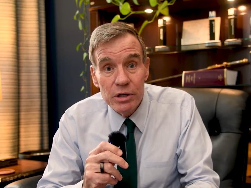 H-1B attacks risk harming India-US ties: Warner