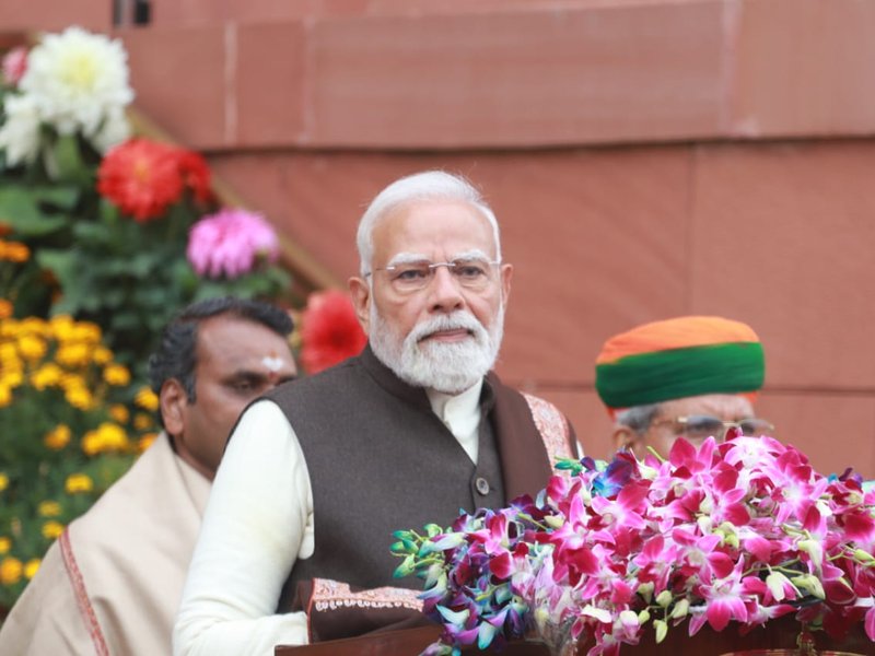 'देश की रक्षा में समर्पित अपने सशस्त्र बलों पर हमें गर्व', बीटिंग रिट्रीट सेरेमनी पर बोले पीएम मोदी