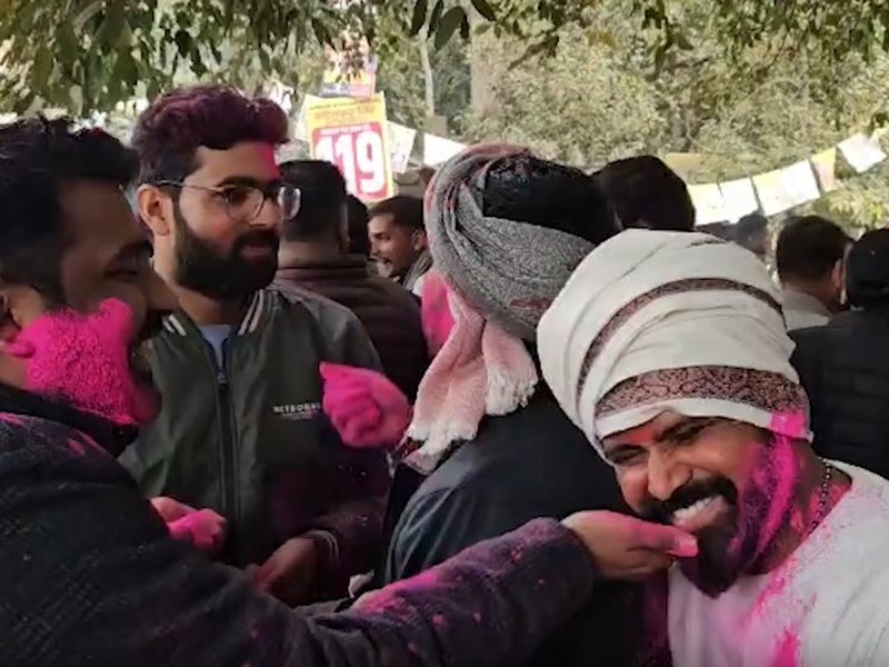 People, students celebrate as SC stays new UGC equity regulations