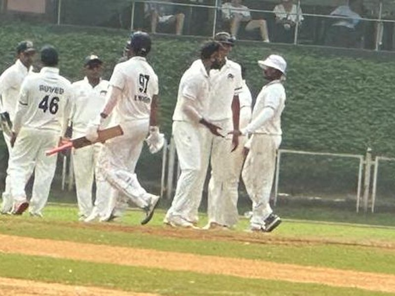 Mohit Avasthi’s five-for helps Mumbai bowl out Delhi for 221 despite Sanat Sangwan’s century in the Ranji Trophy 2025-26 against Delhi at the BKC-Sharad Pawar Cricket Academy in Mumbai on Thursday. Photo credit: MCA