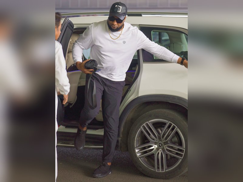 Paul Adams credits Kieron Pollard for George Linde's development as an all-rounder