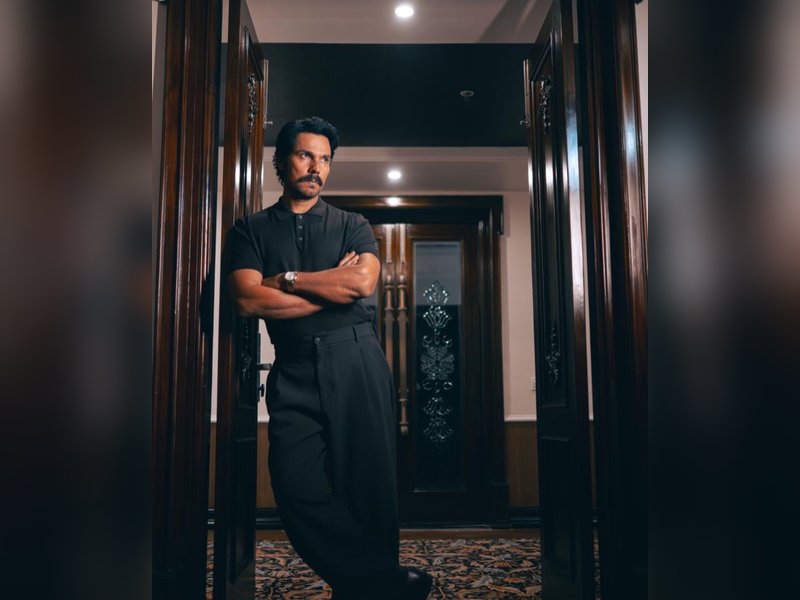 Randeep Hooda sports moustache for upcoming biopic ‘Eetha’ with Shraddha Kapoor