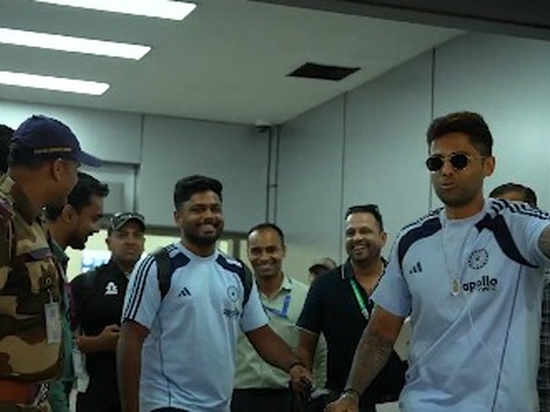 'चेता को डिस्टर्ब मत करो', सूर्यकुमार यादव ने तिरुवनंतपुरम एयरपोर्ट पर संजू सैमसन के साथ की मस्ती 