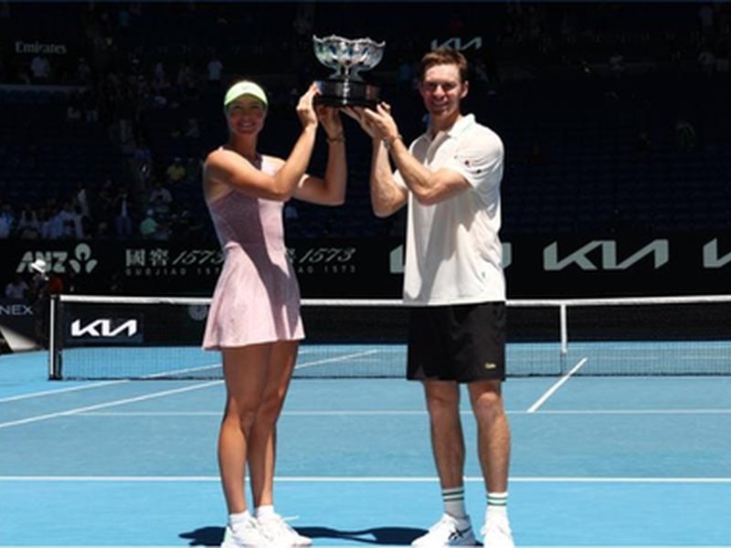 ऑस्ट्रेलियन ओपन: ओलिविया गैडेकी और जॉन पीयर्स ने जीता मिश्रित डबल्स का खिताब