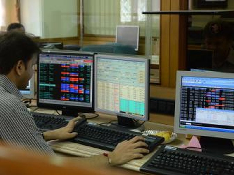  एफएंडओ में तेजी से बढ़ रही सट्टेबाजी को कम करने के लिए एसटीटी में की बढ़ोतरी: केंद्र