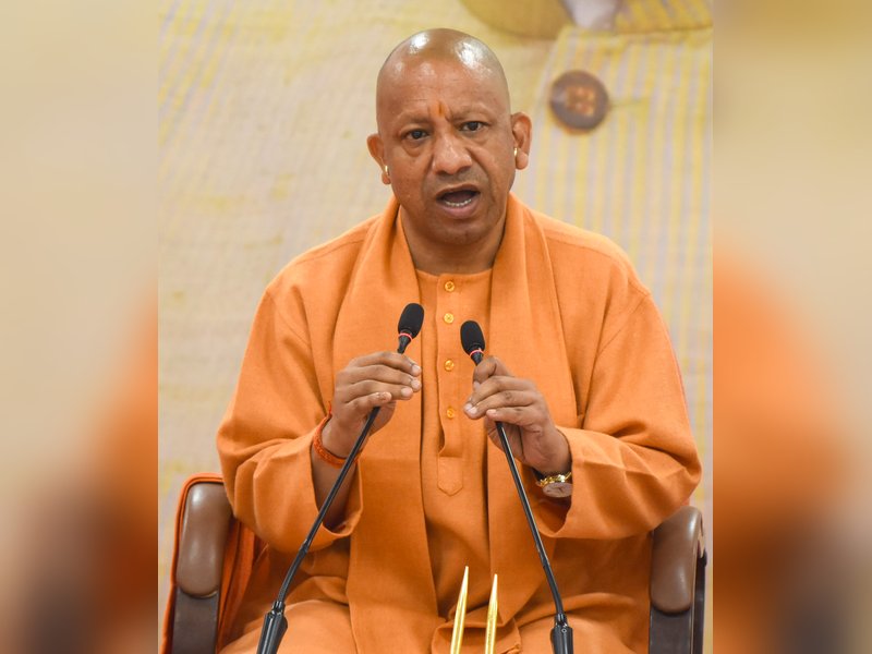 'परीक्षा पे चर्चा': सीएम योगी बोले- पीएम मोदी के शब्दों में लक्ष्य की स्पष्टता और हर चुनौती का सामना करने की प्रेरणा