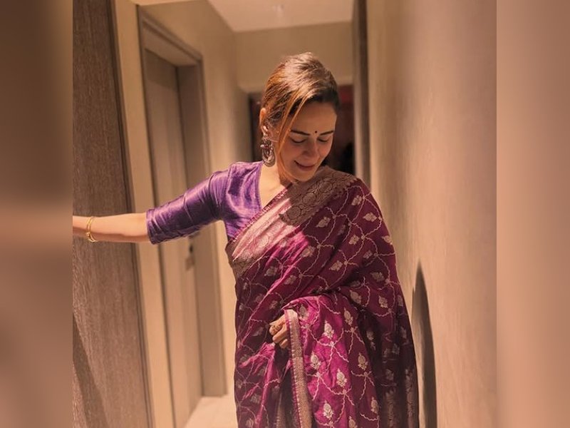 'गलतियां बोझ नहीं, सीख हैं', मोना सिंह ने साझा किया जिंदगी जीने का मंत्र