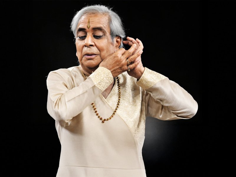 यादों में बिरजू महाराज: कथक की ख्याति विश्व मंच पर ले जाने वाले 'कथक सम्राट' नाम के पीछे है दिलचस्प किस्सा 