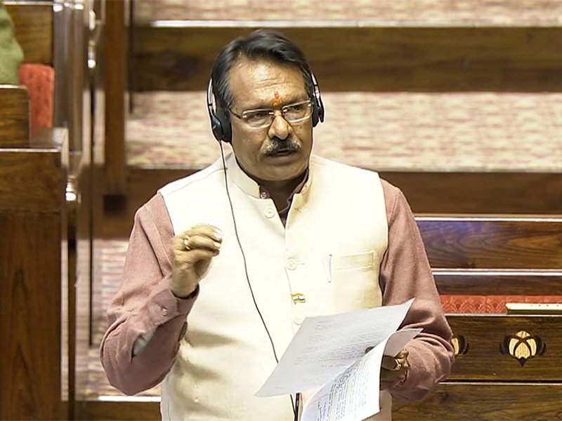 सीसीआई ने 2025 में प्रतिस्पर्धा-विरोधी प्रथाओं के 54 मामले दर्ज किए : हर्ष मल्होत्रा