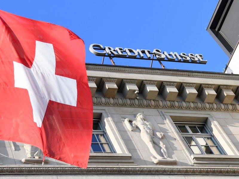 US Senators accuse UBS of blocking Holocaust truth