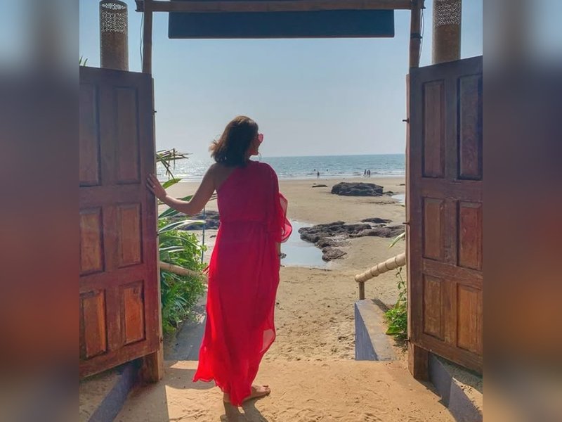 50 की उम्र में लीसा रे ने बदली 'बीच बॉडी' की परिभाषा, बोलीं- 'अब मंजूरी नहीं, आजादी जरूरी'