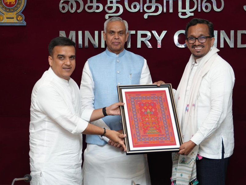 Gujarat Governor discusses investment, cultural cooperation with Lankan leaders in Colombo