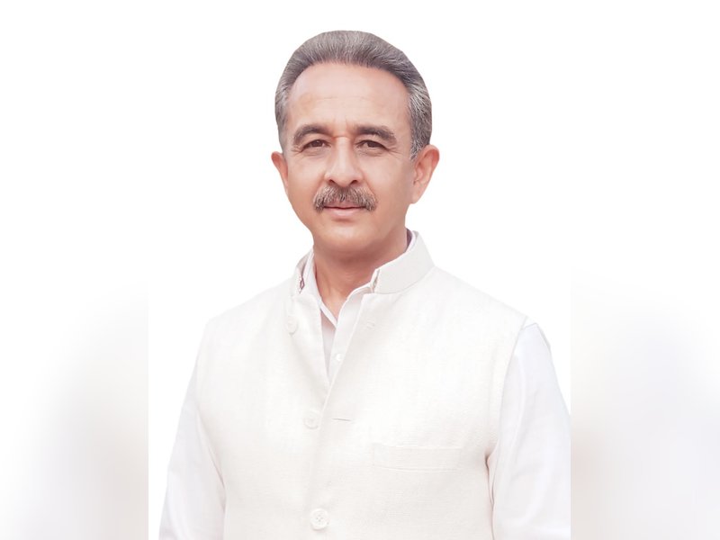 'घूसखोर पंडत' टाइटल पर सियासी भूचाल, केंद्रीय मंत्री कीर्तिवर्धन सिंह समेत वृंदावन के संतों ने जताई कड़ी आपत्ति