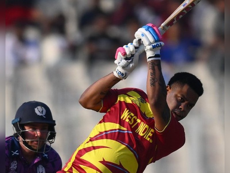 टी20 विश्व कप: शिमरोन हेटमायर का रिकॉर्ड अर्धशतक, वेस्टइंडीज ने स्कॉटलैंड को 183 का लक्ष्य दिया