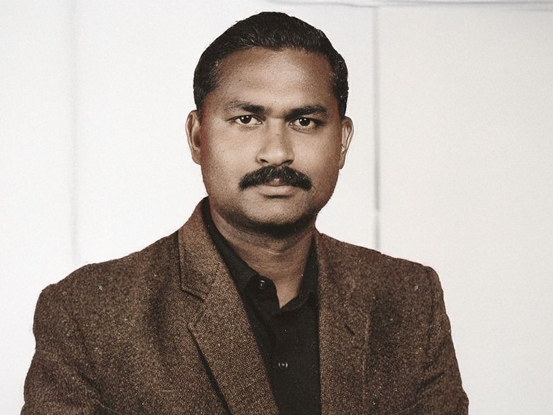 साहित्य के 'सुदामा': रोटी से सत्ता और सरकार को चुनौती, संसद के मौन पर भी उठाए सवाल