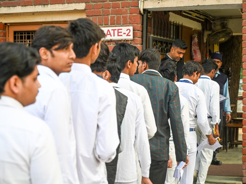 मिडिल ईस्ट में हालात की समीक्षा के बाद सीबीएसई ने कैंसिल की 12वीं बोर्ड परीक्षा