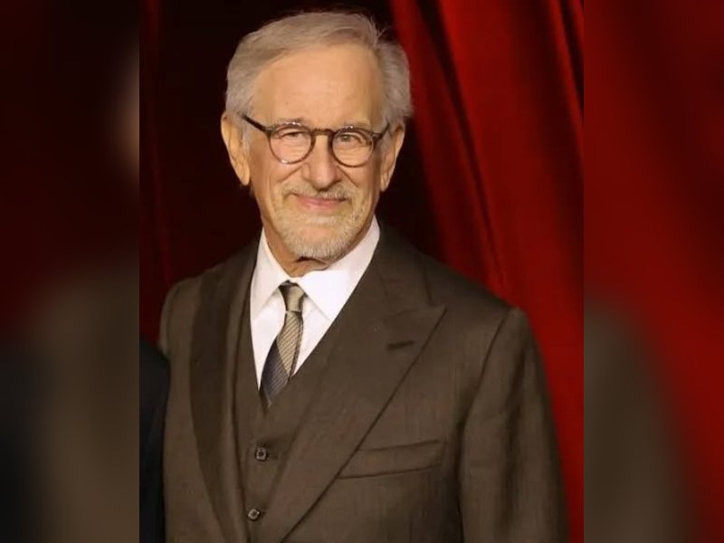 Steven Spielberg talks about his fascination with things that can't be explained