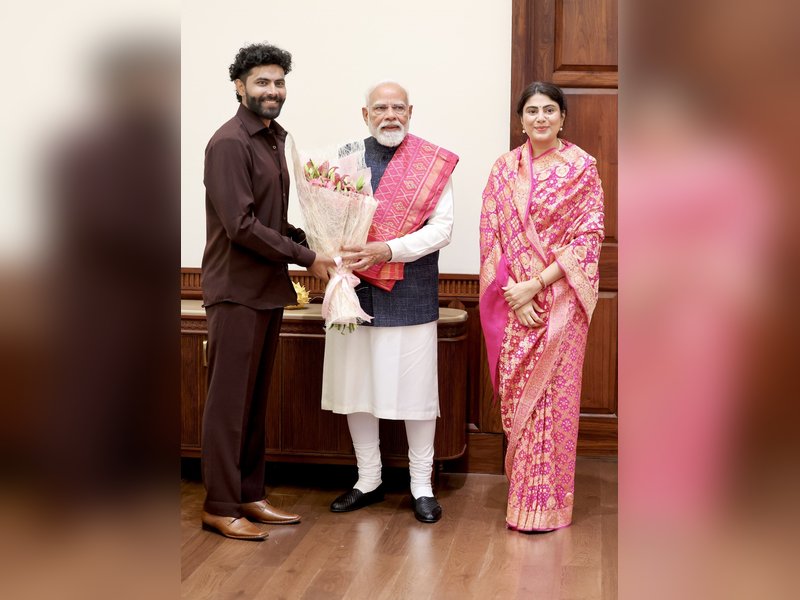 'Privilege and honour', says Ravindra Jadeja after meeting Prime Minister Narendra Modi along with his wife Rivaba Jadeja, Gujarat’s Minister for Tribal Development, Primary, Secondary, and Adult Education, in New Delhi on Tuesday. Photo credit: @RavindraJadeja/X
