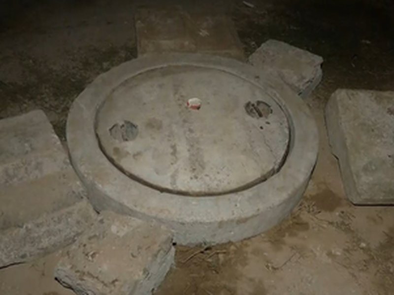 Delhi: Man dies after falling into open sewer in Rohini