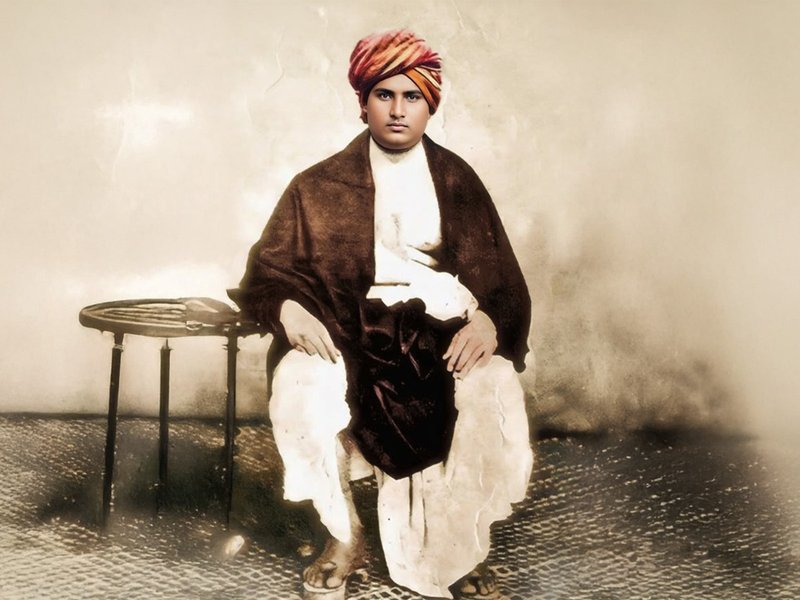 निडर दयानंद : 'वेदों की ओर लौटो...' जिसने गांधीजी से पहले दिया था 'स्वराज' का मंत्र