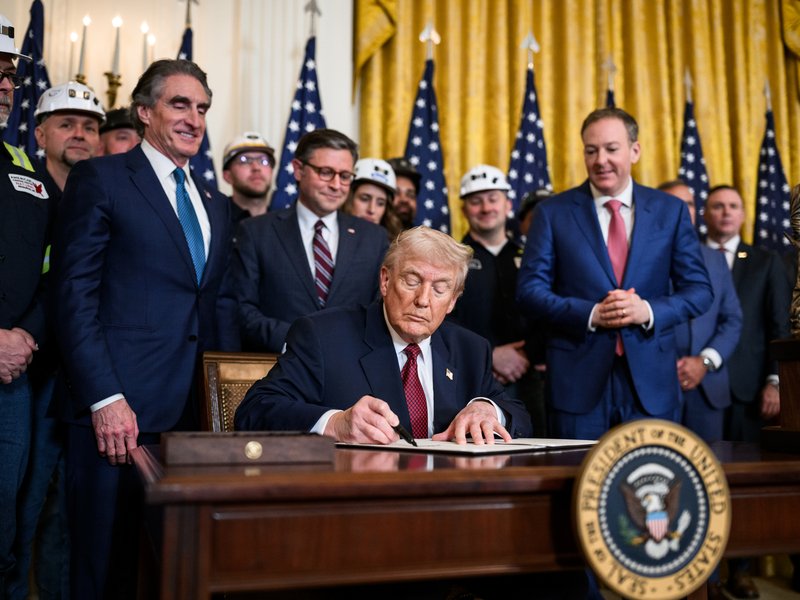 Trump signs order to boost coal use