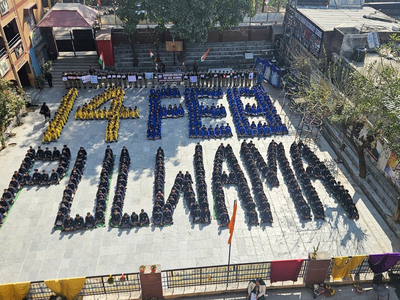 पुलवामा हमले की बरसी: पीएम मोदी ने किया शहीद जवानों को याद, खड़गे-शरद पवार ने भी दी श्रद्धांजलि