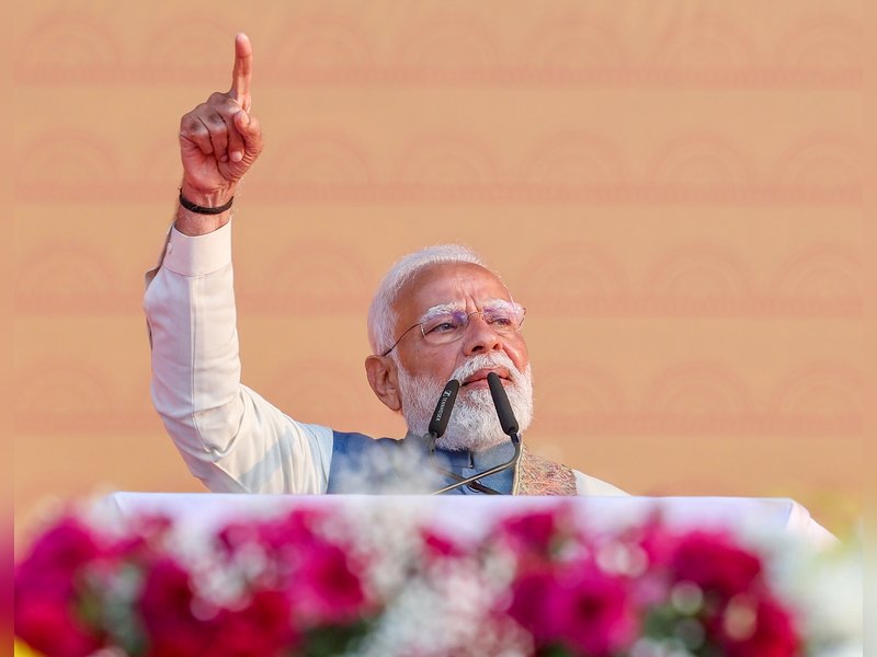 पीएम मोदी शनिवार को असमवासियों को देंगे 5,450 करोड़ की सौगात 