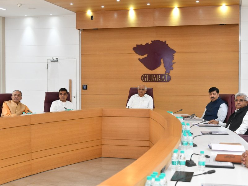 गांधीनगर: सीएम भूपेंद्र पटेल की बैठक, साबरमती आश्रम के आधुनिकीकरण एवं नवीनीकरण पर चर्चा