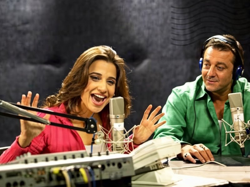 इन फिल्मों ने दिखाई रेडियो की ताकत, एम्बी से सुलु तक पेश किए कई यादगार आरजे के किरदार