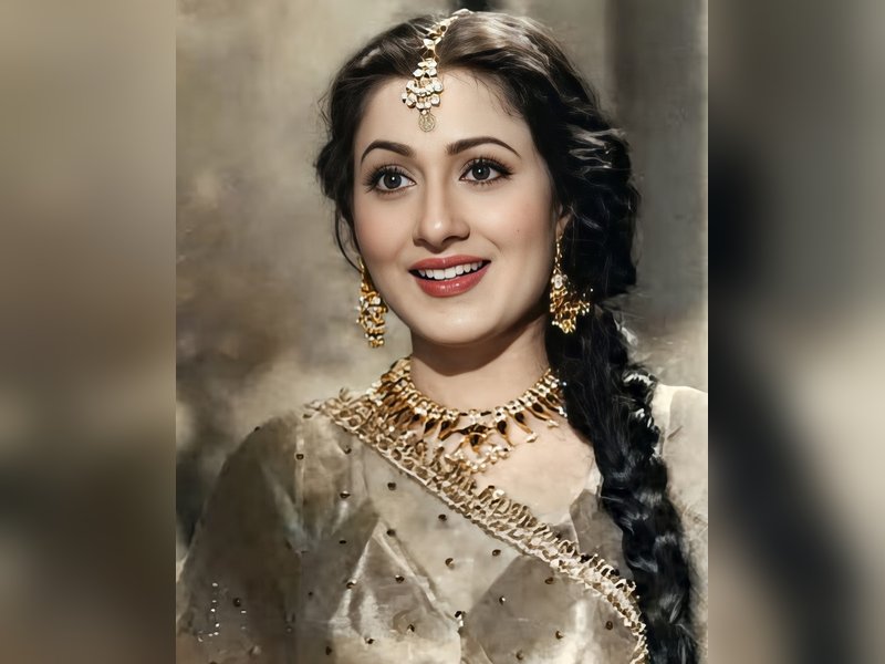  गरीबी से शोहरत तक: हालातों से लड़कर कामयाबी की मिसाल बनीं मधुबाला